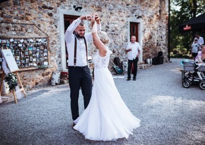 Svatební tanec foto z prvního novomanželského tance.